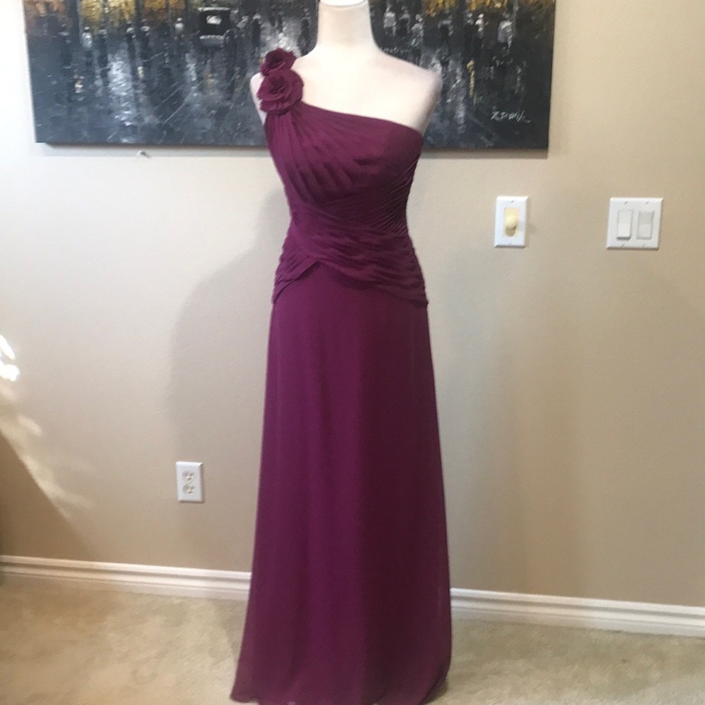 DAVID'S BRIDAL Burgundy Floral Detail One Shoulder Pleated Bodice Maxi Dress-2